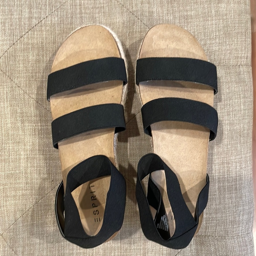 Sprit Shoes - Picture 2 of 6